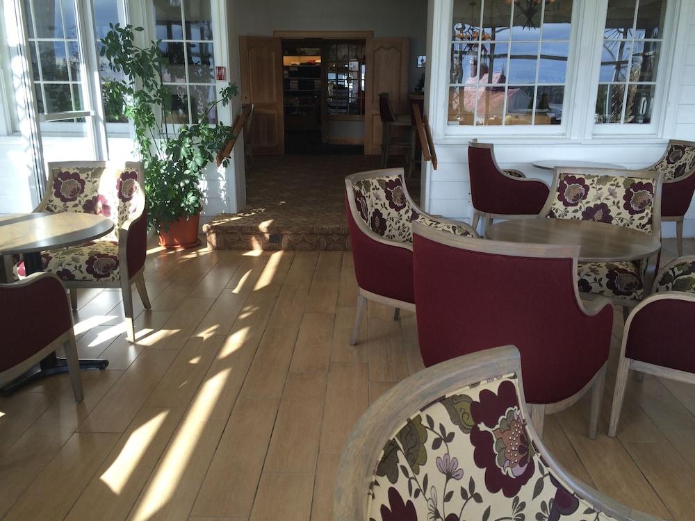 Hotel Tadoussac Eksteriør billede
