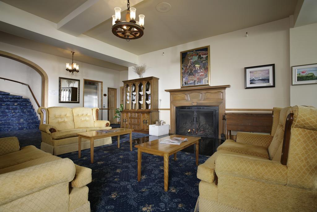 Hotel Tadoussac Eksteriør billede