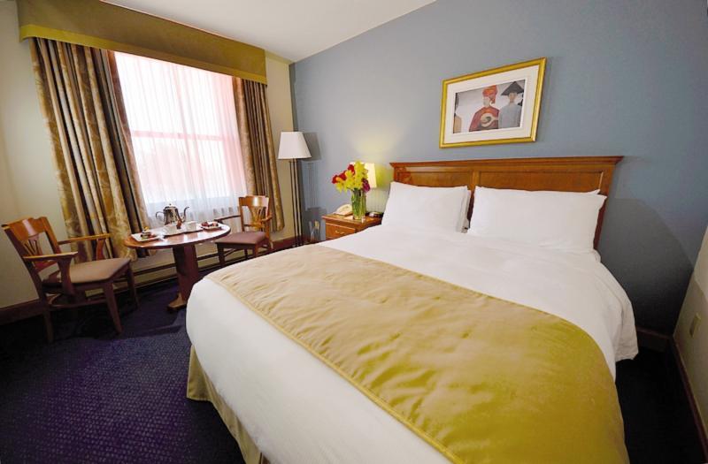 Hotel Tadoussac Eksteriør billede
