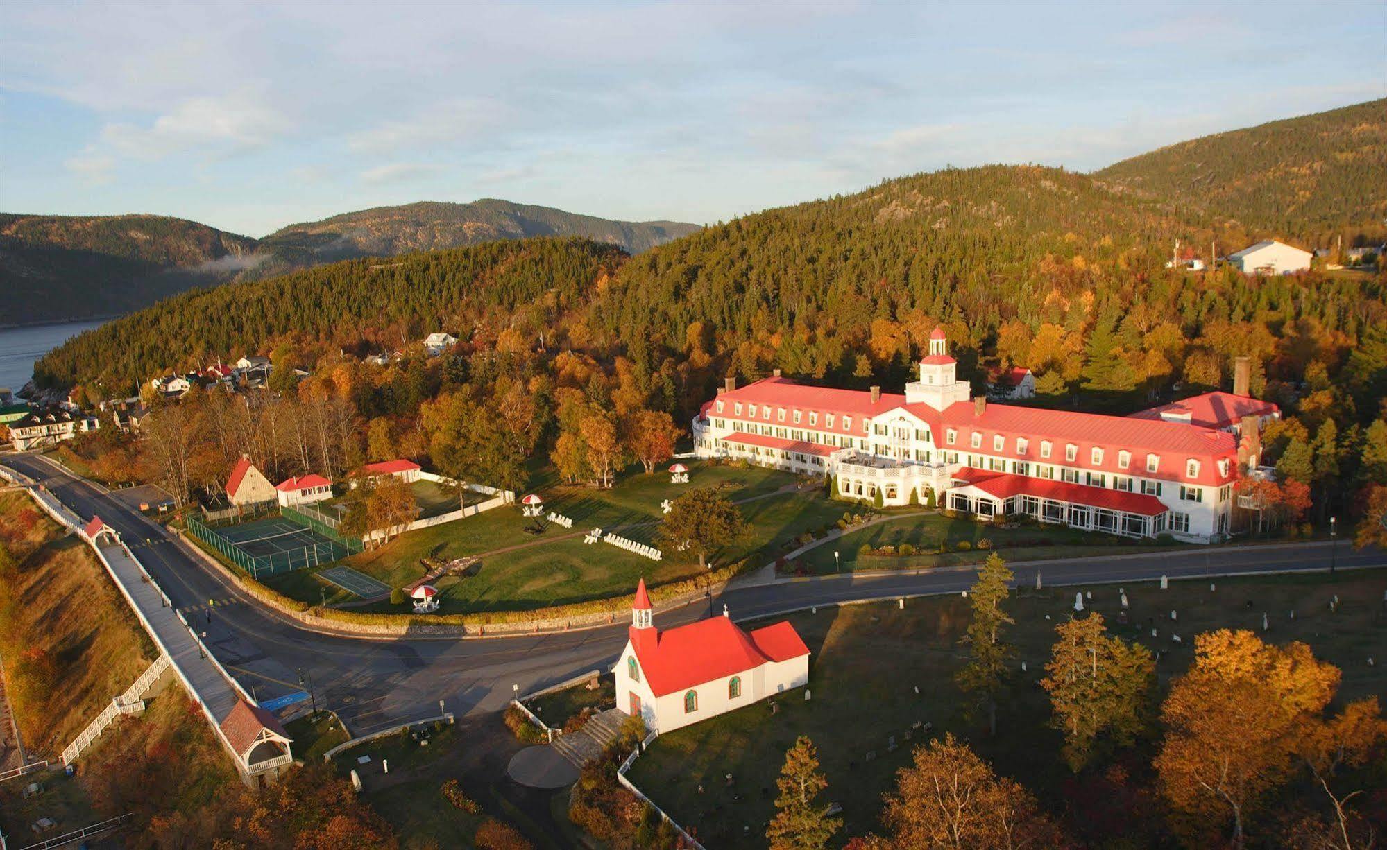 Hotel Tadoussac Eksteriør billede